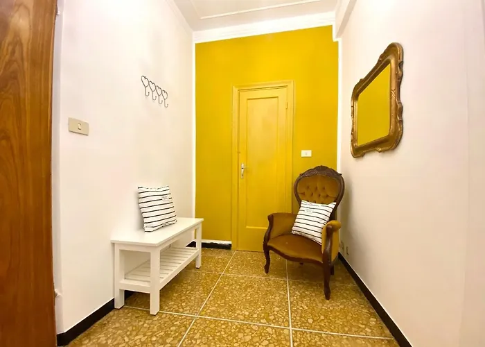 Casaviva- Ampio Nei Vicoli Di *