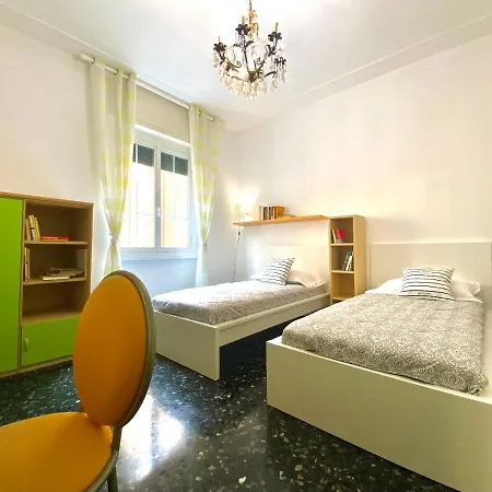 Апартаменты Casaviva- Ampio Nei Vicoli Di Генуя